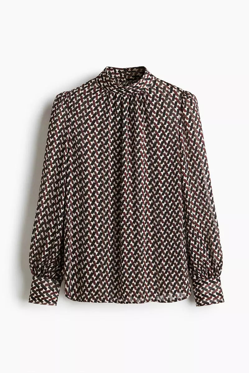 Stand-collar blouse
