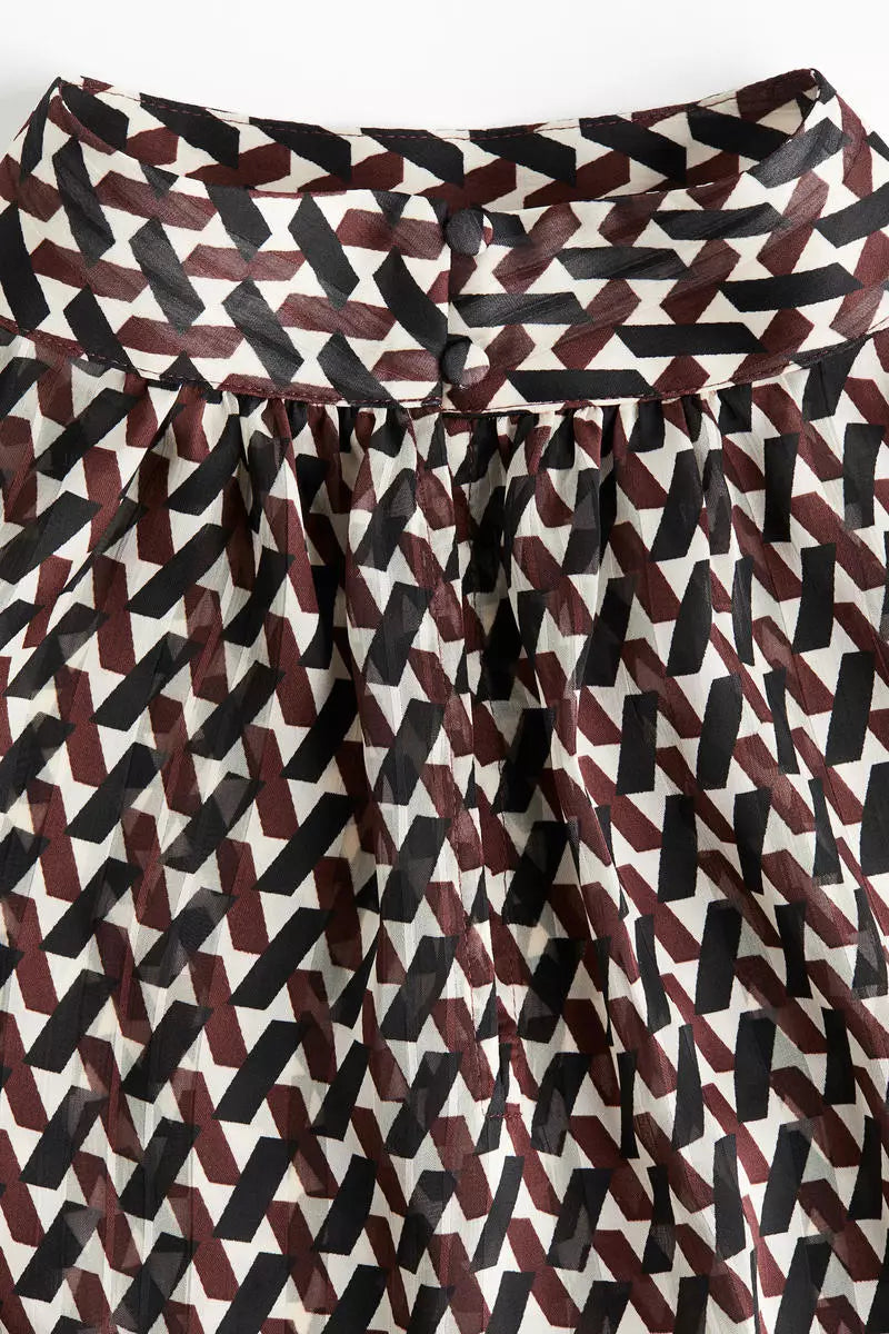 Stand-collar blouse
